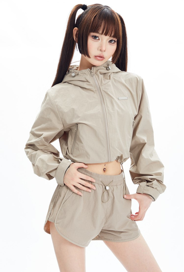 Sports Style Short Jacket and Shorts