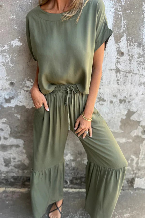 Color Crew Neck Short-sleeved Top and Elastic Waist Tie Pocket Wide Leg Pants Set