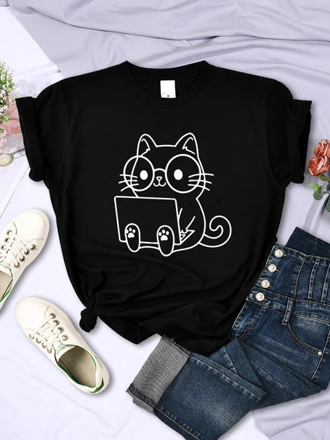 Careful Study of Work Cat Sketches T-shirt Personality Trend Tee Clothing Street Creative Tops Female Short Sleeve