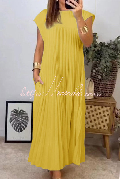 Color Round Neck Sleeveless Pleated Large Hem Maxi Dress