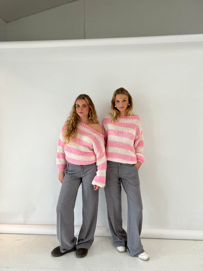 Harper - Contrast Stripped Loose-fit Sweater