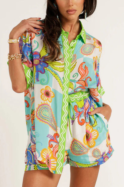 Unique Printed Short-sleeved Loose Shirt and Elastic Waist Drawstring Pocket Shorts Set
