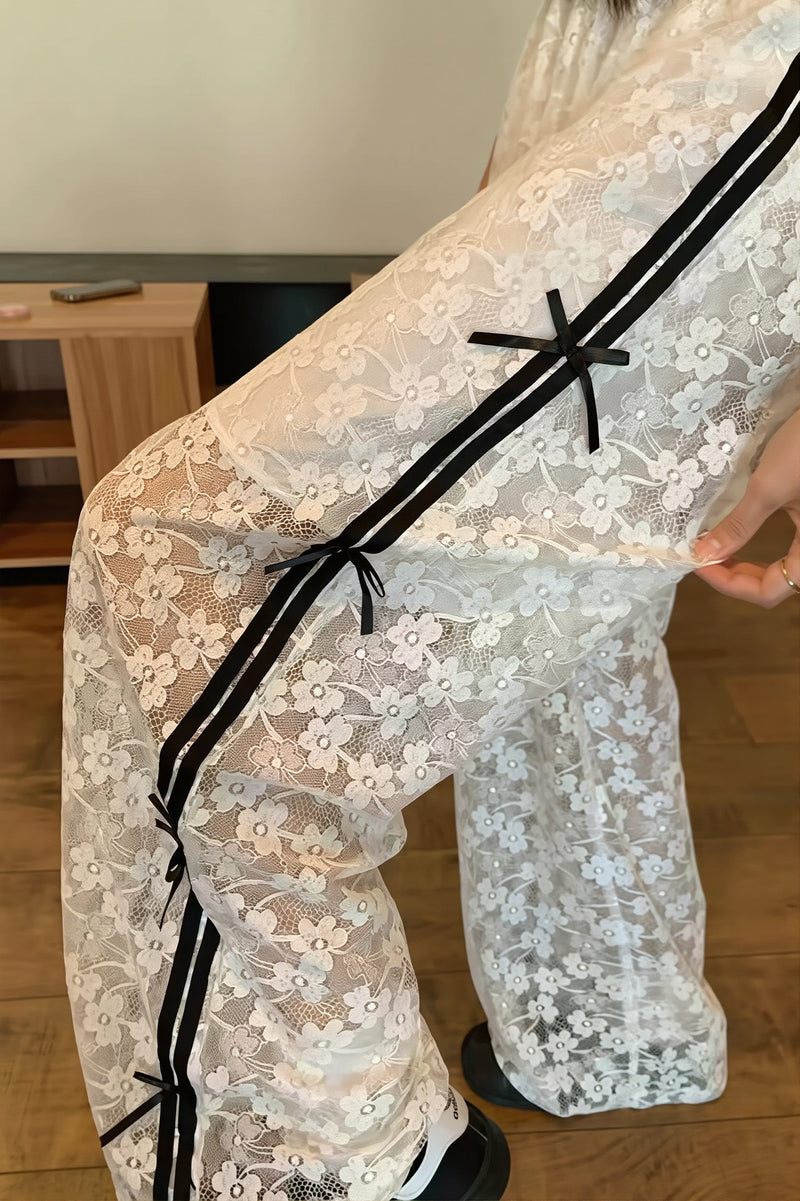 Hollow Out Bowknot Lace Splice Pants