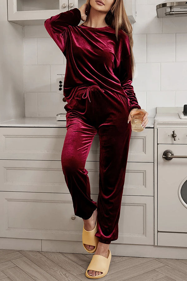 Red Velvet Round Neck Top \u0026 Drawstring Pants Longe Set