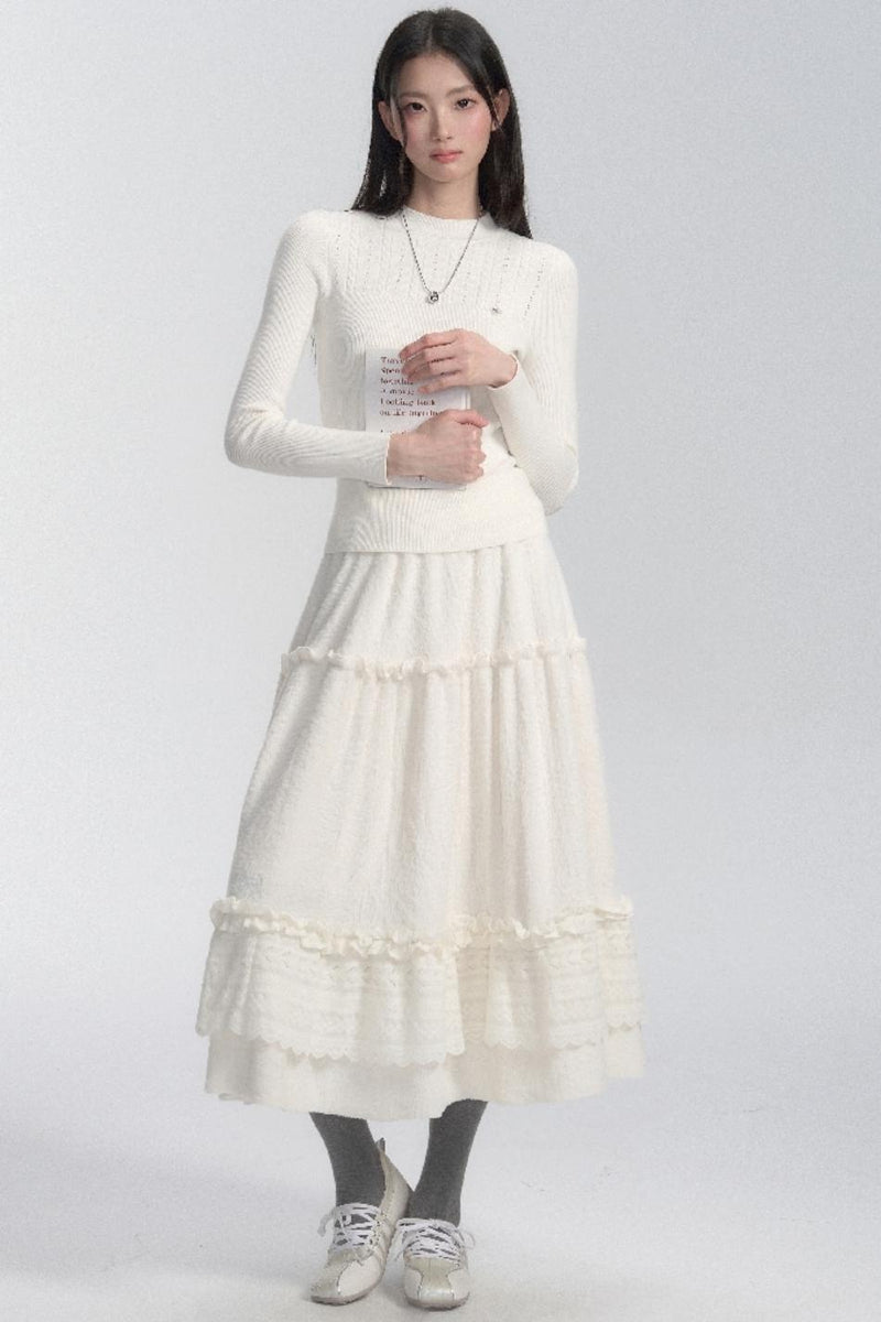 Essential Slim White Knit Sweatshirt