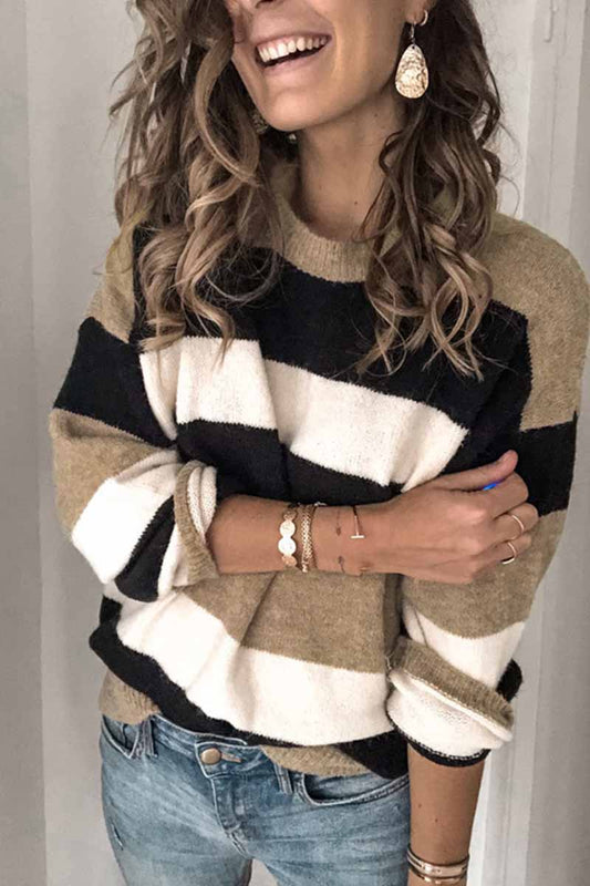 Striped O-neck Contrast Sweater(2 Colors)