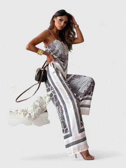 Carmen | Sophisticated Two-piece Set