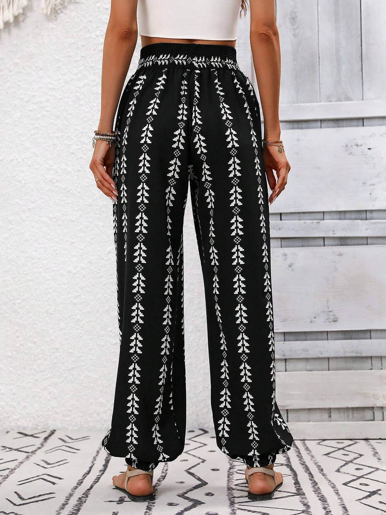 Versatile Grid Pants