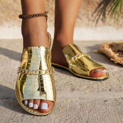 Flat Beach Sandals With Chain Accessories