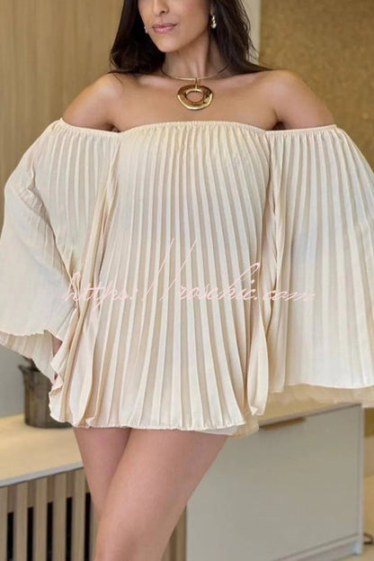 Off-the-shoulder Pleated Loose Top and Elastic Waist Shorts Set