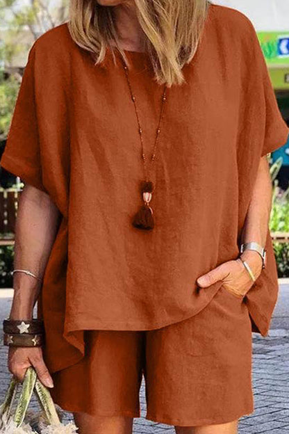 Temperament Loose Short-sleeved Shorts Two-piece Set