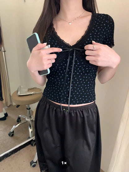 Korean Kawaii Lace Patchwork T-shirt Y2k Aesthetic Top Bow Knot V-neck Short Sleeve Crop Top Elastic Slim