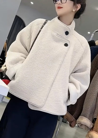 White Stand Collar Patchwork Pockets Faux Fur Coats Fall Ry015