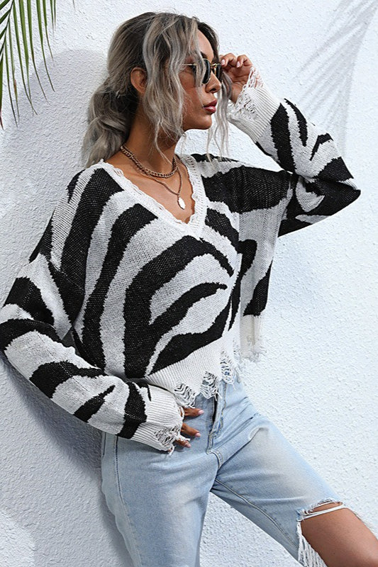 Colorblock V-neck Distressed Sweater
