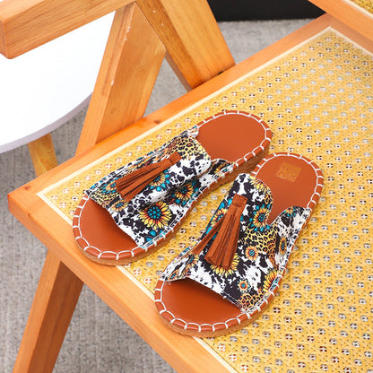 Fashionable Tassel Flat Beach Sandals