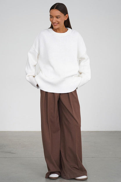 Classic Crew Neck Relaxed Knit Sweater