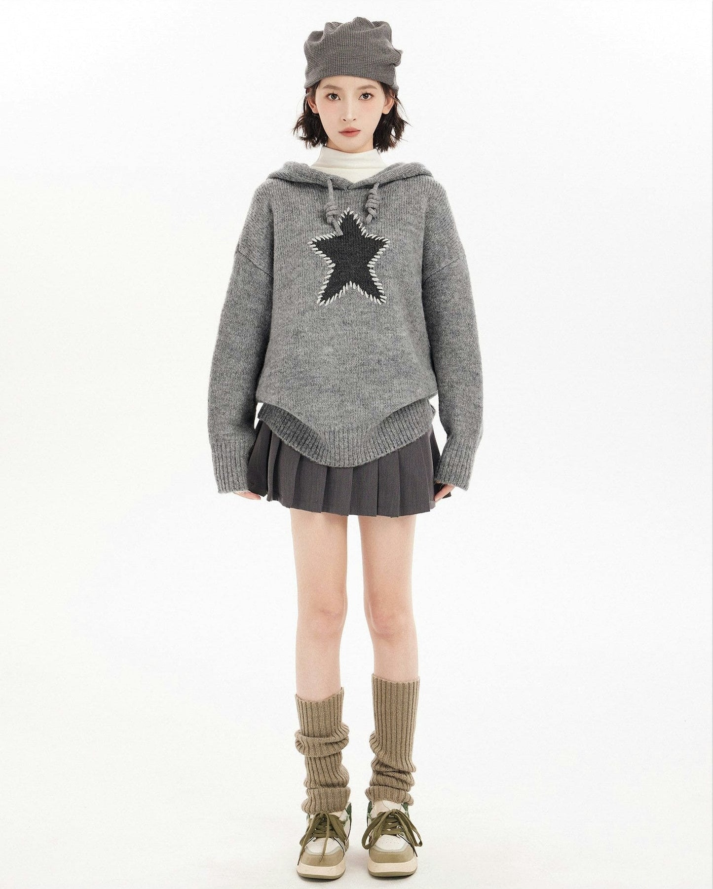 Oversized Star Patch Knit Sweater