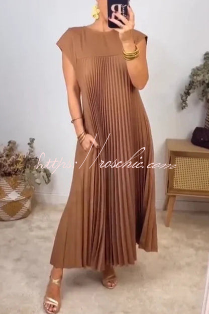 Color Round Neck Sleeveless Pleated Large Hem Maxi Dress