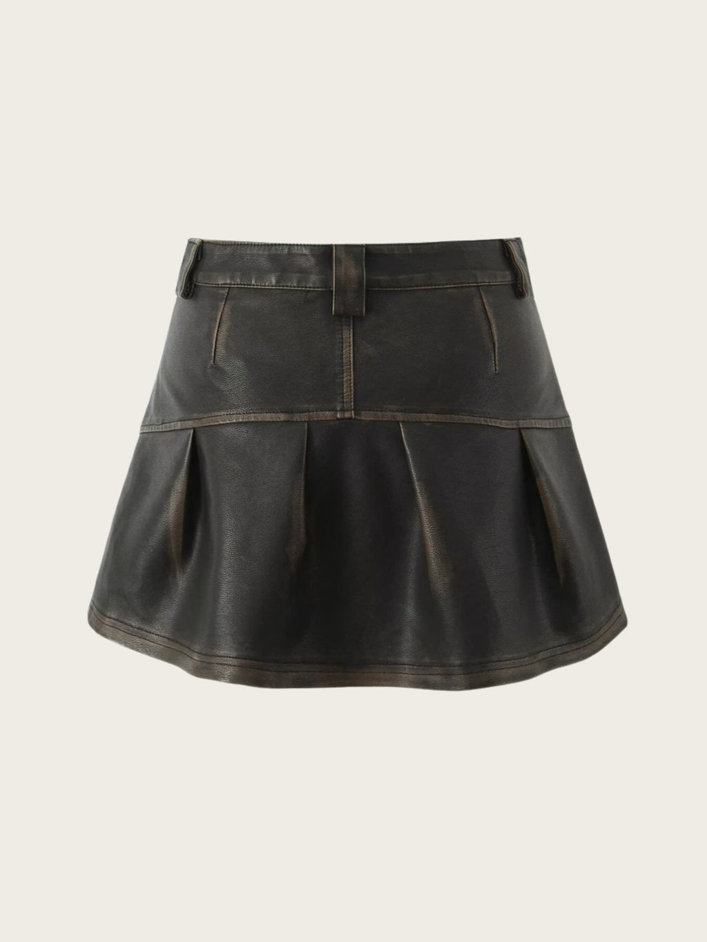 Effortlessly Elegant Garment with a Timeless Design