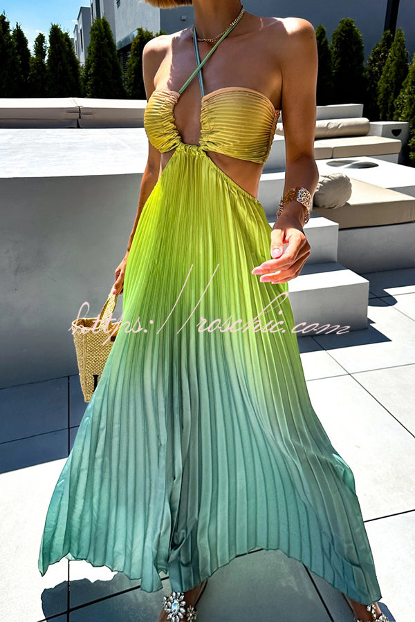 Get Ready Gradient Print Cutout Halterneck Pleated Maxi Dress