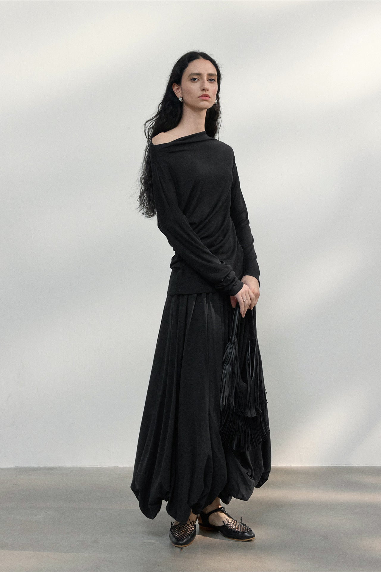 Asymmetrical One-shoulder Fitted Knit Sweater