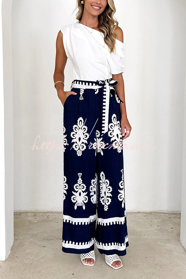 Unique Print Belted Pocket Wide Leg Pants