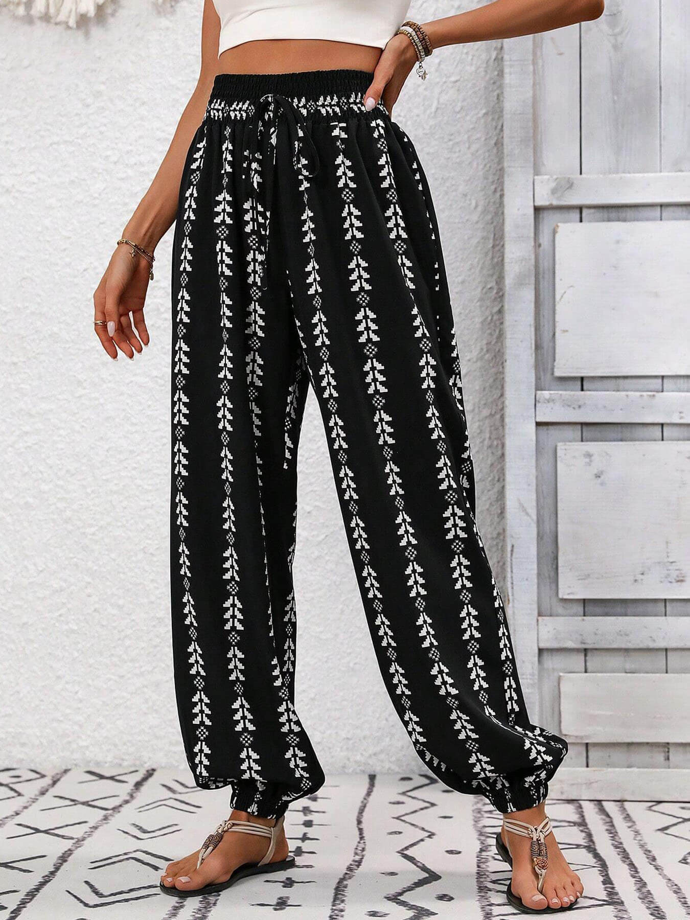 Versatile Grid Pants