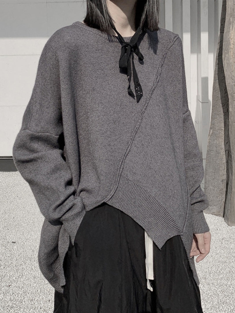 Original Loose Black Round-neck Batwing Sleeve Irregular Hem Knit Sweater An1037