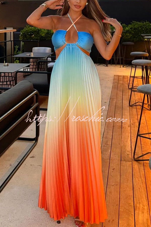 Get Ready Gradient Print Cutout Halterneck Pleated Maxi Dress