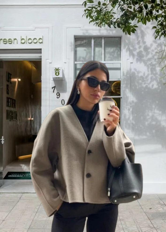 Minimalist V-neck Woolen Coat