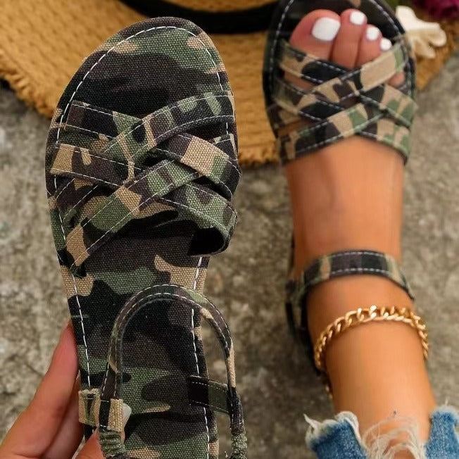 And Fashionable Korean Style Flat Beach Sandals