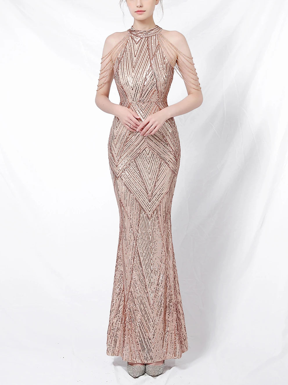 Halter Neck Sequined Evening Dresses Crystal Tassel Hip Skirt Sleeveless Rhinestone Decoration Long Dress