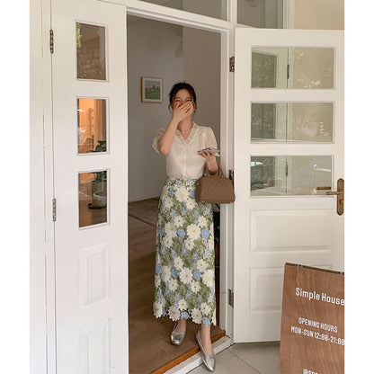 Green Embroidery Straight Skirt