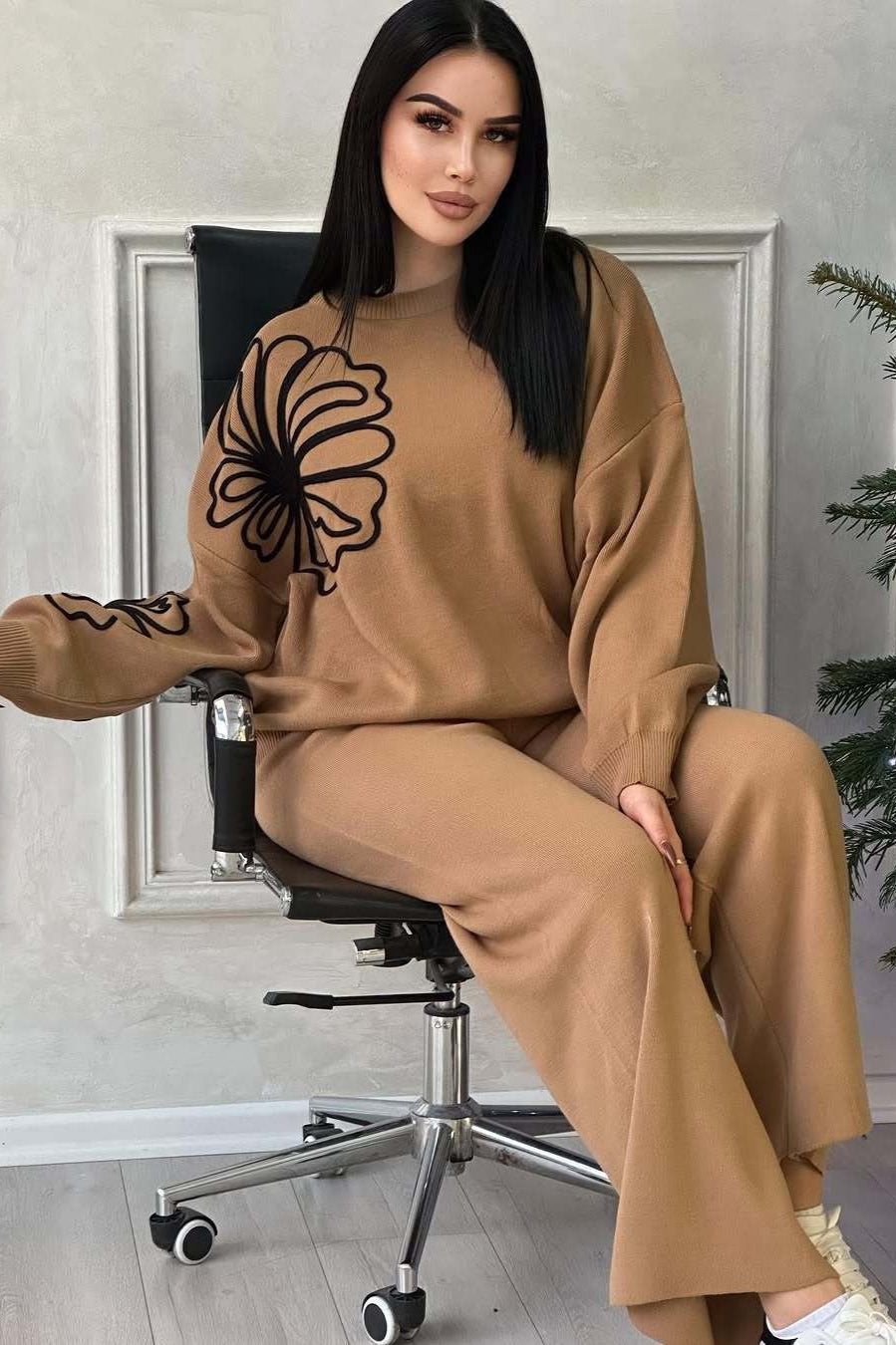 Round Neck Knit Sweater With Pants Two Piece Set