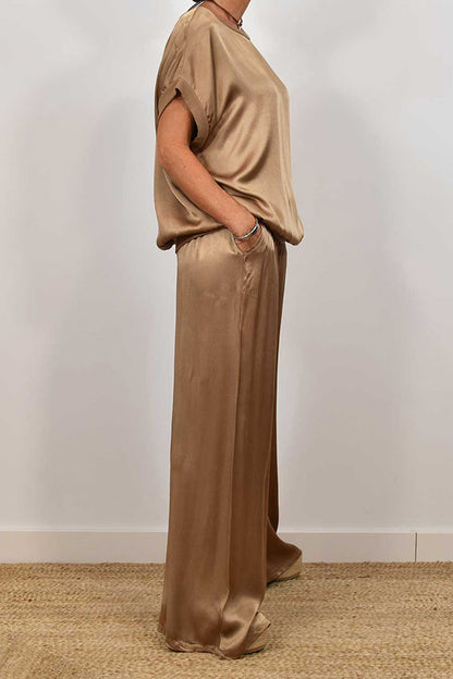 Satin Color Loose Short-sleeved Top and Elastic Waist Lace-up Pocket Wide-leg Pants Set