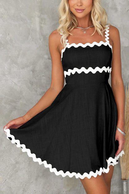 Aimie Color Wavy Lace Suspender Mini Dress