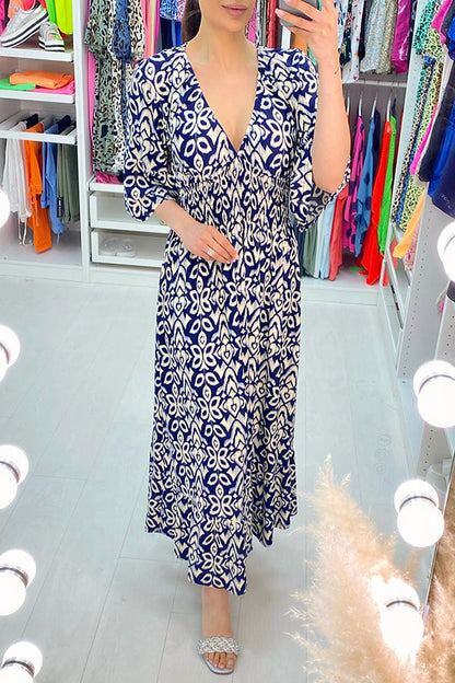 Fairytale Song Print Stretch Frill Sleeve Loose Maxi Dress
