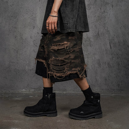 Double-layered Shredded Camo Shorts