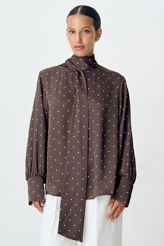 Polka Dot Collared Tie-up Slim Blouse