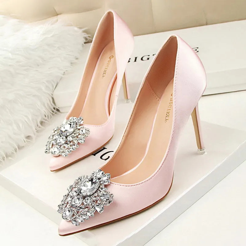 Elegantly Styled Heels for Everyday Wear
