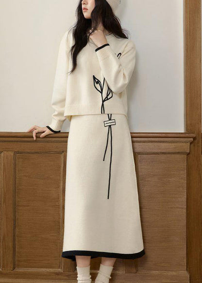 Stylish Beige O Neck Sweaters and Skirts Knit Two Pieces Set Winter Wv012