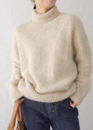 Cozy Grey Turtleneck Sweater - Comfort
