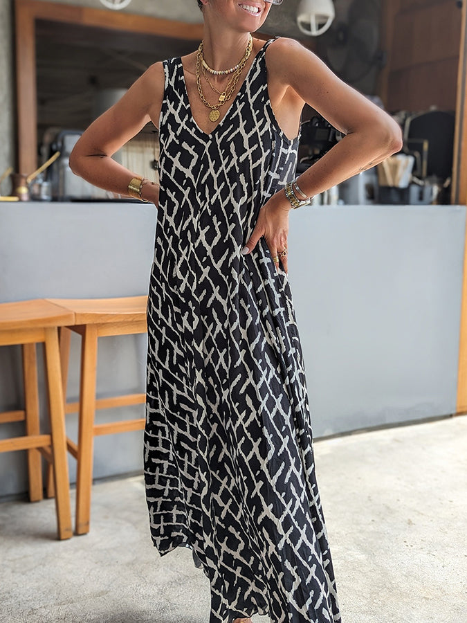 V Neck Geometric Printed Sleeveless Maxi Dress