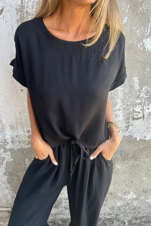 Color Crew Neck Short-sleeved Top and Elastic Waist Tie Pocket Wide Leg Pants Set