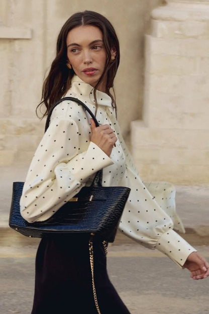 Polka Dot Collared Tie-up Slim Blouse