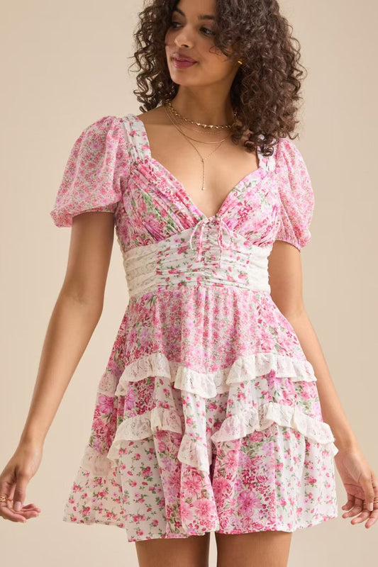 Lace Patchwork V Neck Puff Short Sleeve Mini Dress