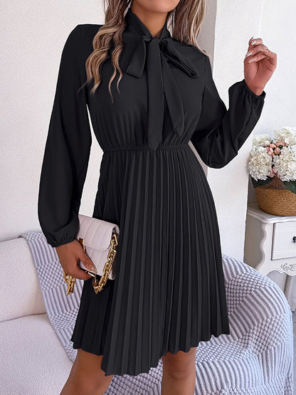 Long Sleeves Loose Pleated Color Tied Mock Neck Mini Dresses