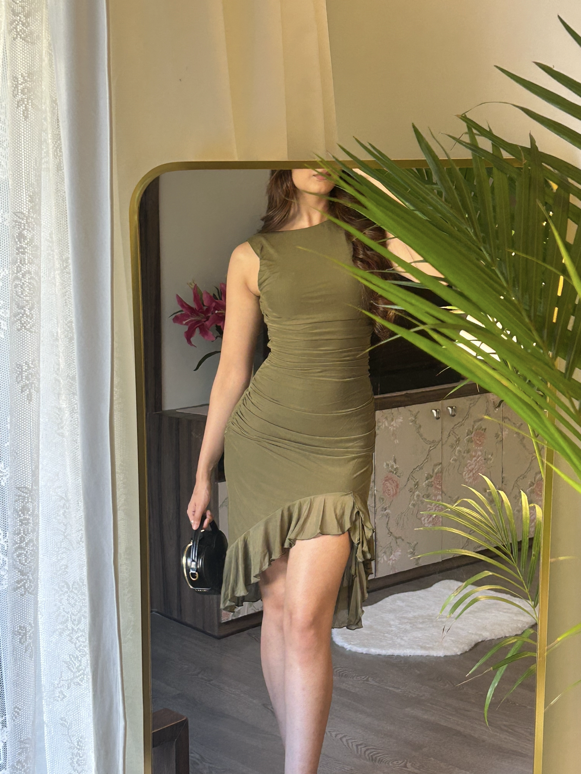 Round Neck Sleeveless Backless Pleated Midi Dress