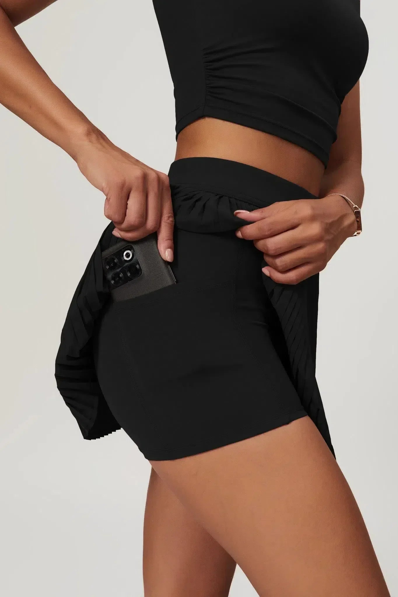 Abriana – Pleated Design Mini Skirt