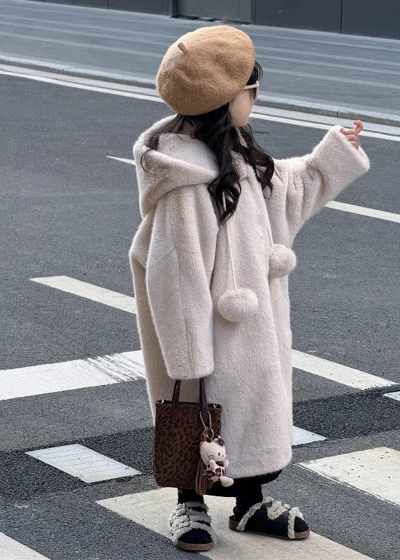 Apricot Fuzzy Ball Decorated Mink Velvet Hoodies Long Coats Winter Tg021